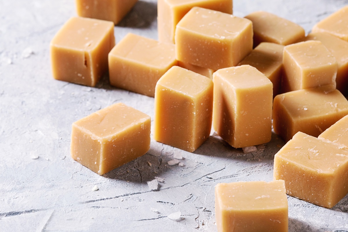 100 Vegan Fall Dessert Recipes